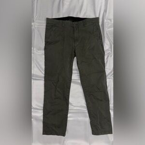 English Laundry Men's Dark Gray Chinos